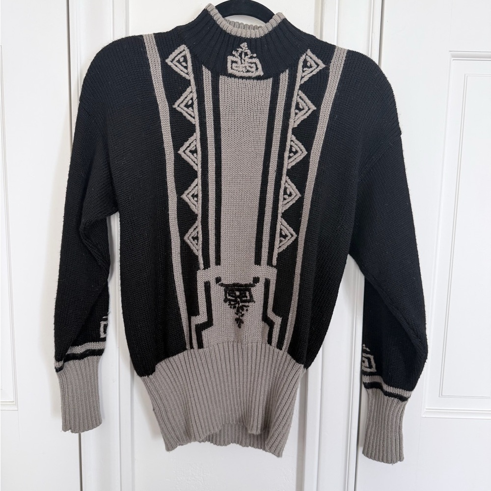Vintage 80’s Nils Black and Taupe Nordic Ski Sweater Women’s Size S